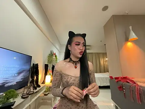 Ur topQeents online show from 10, 5, 2026