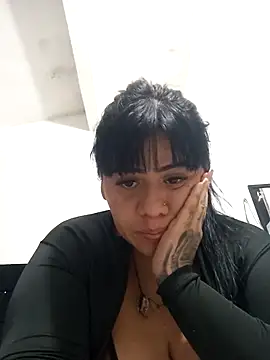 Luna sexybigtits online show from 20, 3, 2026