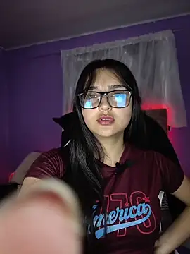 1 Scarllet  online show from 19, 3, 2026