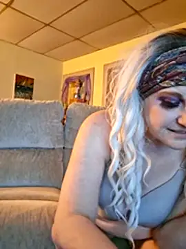 Snapshot of PiSeas chatting on 20, 6, 2026 PiSeas online show from 20, 6, 2026
