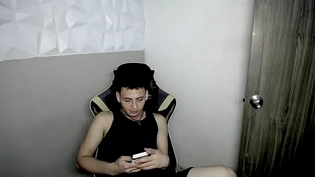 Mathias twinkk online show from 15, 4, 2026