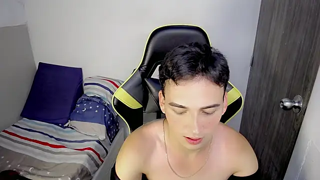 Mathias twinkk online show from 23, 3, 2026