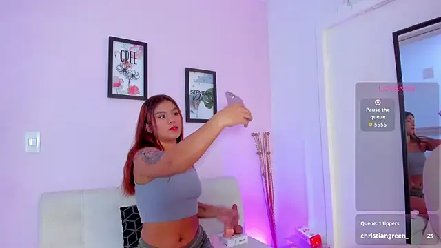 lovely kristal online show from 3, 8, 2026