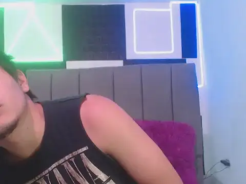 adonis latin 19 online show from 9, 4, 2026