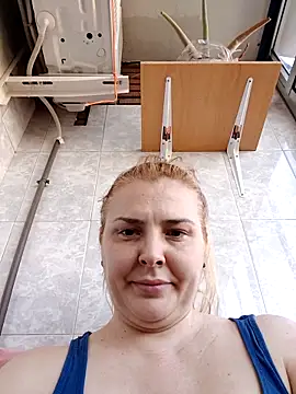 Maria3879 online show from 22, 4, 2026