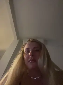 Maria3879 online show from 20, 3, 2026