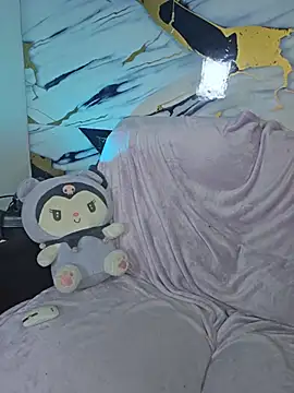 dark nina   online show from 25, 7, 2026