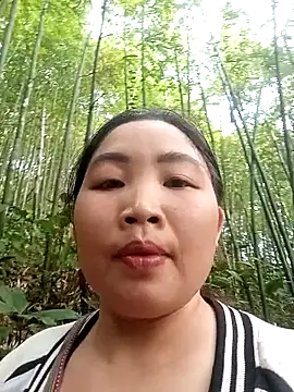 Huemy098 online show from 21, 4, 2026