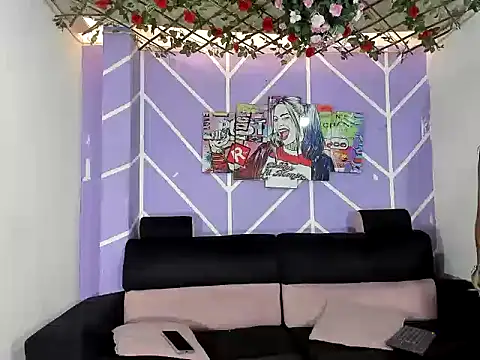 Nahomi hot 77 online show from 2, 6, 2026