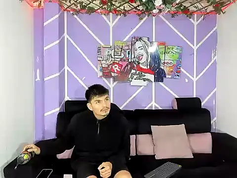 Nahomi hot 77 online show from 14, 5, 2026