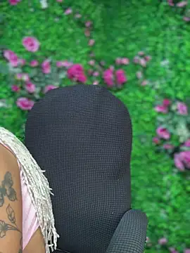 Laila LS online show from 16, 4, 2026