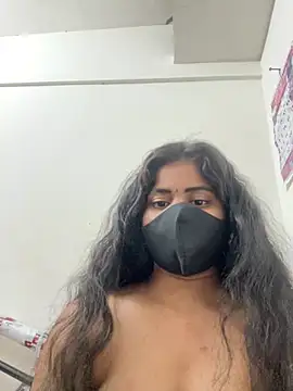 sexy-riyaa43 online show from 3, 5, 2026