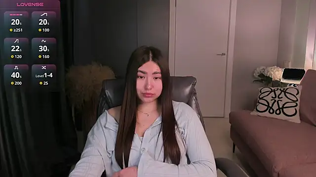 IceIcebabe  online show from 12, 4, 2026