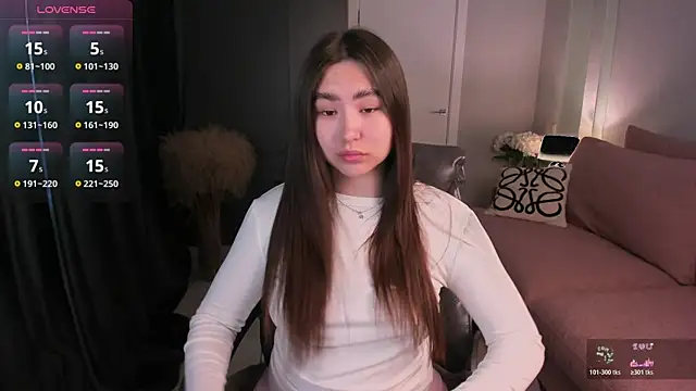 IceIcebabe  online show from 13, 4, 2026