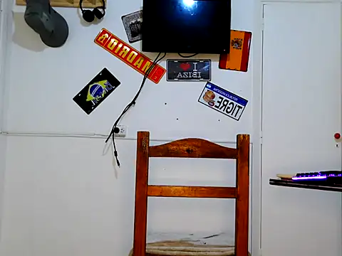freddymdq100 online show from 2, 4, 2026