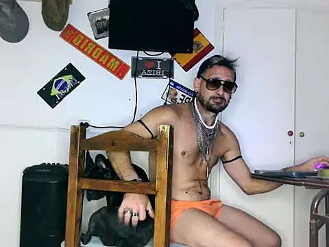 freddymdq100 online show from 14, 4, 2026