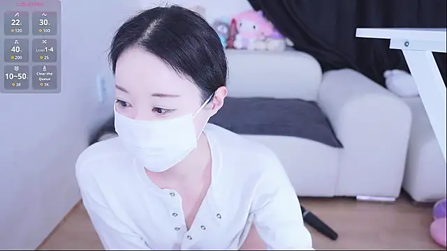 sexyjoy95 online show from 9, 4, 2026