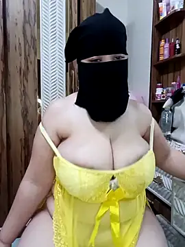 queen lily online show from 31, 5, 2026