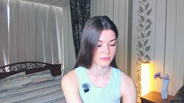 Snapshot of JulissaLipoma chatting on 10, 7, 2026 JulissaLipoma online show from 10, 7, 2026