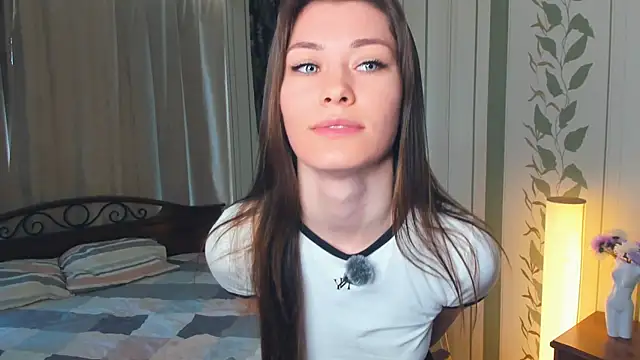 JulissaLipoma online show from 2, 5, 2026