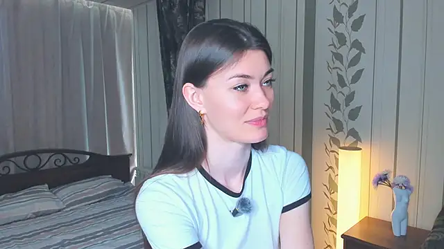 Snapshot of JulissaLipoma chatting on 21, 6, 2026 JulissaLipoma online show from 21, 6, 2026