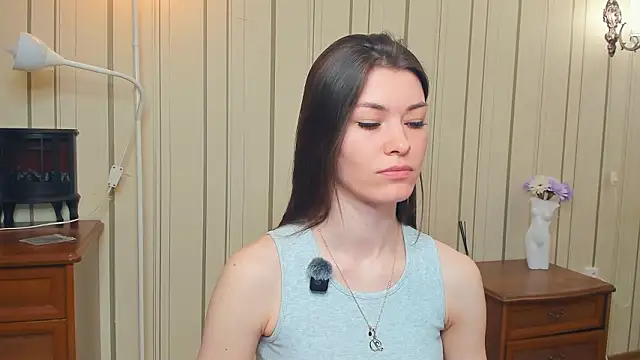 JulissaLipoma online show from 27, 3, 2026