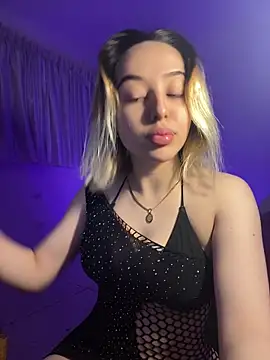 anastasiavega  online show from 10, 5, 2026