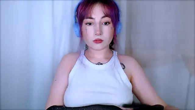 Snapshot of MistressEdith chatting on 7, 5, 2026 MistressEdith online show from 7, 5, 2026