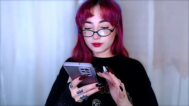 Snapshot of MistressEdith chatting on 26, 4, 2026 MistressEdith online show from 26, 4, 2026
