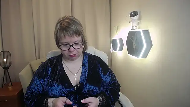 Snapshot of BonnnyBoobsy chatting on 24, 4, 2026 BonnnyBoobsy online show from 24, 4, 2026