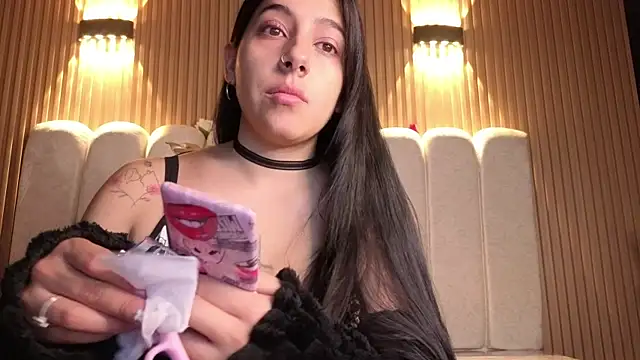 Snapshot of Melannyy_V chatting on 20, 3, 2026 Melannyy V online show from 20, 3, 2026