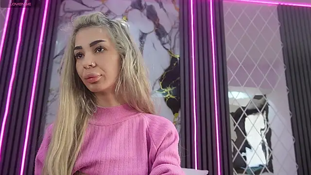 ZyraAngel online show from 4, 5, 2026
