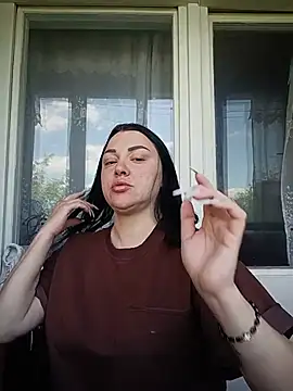 Elsie-Nora online show from 19, 6, 2026