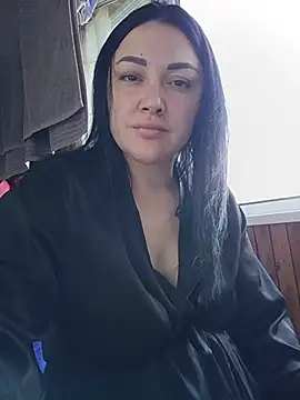 Elsie-Nora online show from 15, 7, 2026