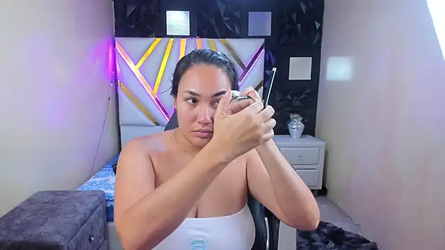 SammyEvanns  online show from 12, 7, 2026