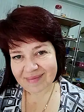 ViktoriaToytor55 online show from 13, 6, 2026