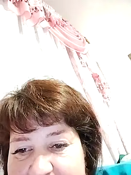 ViktoriaToytor55 online show from 5, 6, 2026
