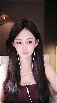 Anne-w online show from 6, 4, 2026