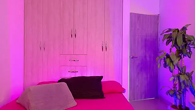 isabellahofmann online show from 14, 4, 2026