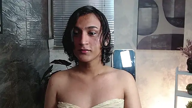 Zoee Kiss  online show from 29, 3, 2026