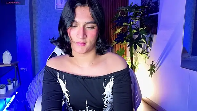 Snapshot of Zoee_Kiss_ chatting on 25, 6, 2026 Zoee Kiss online show from 25, 6, 2026