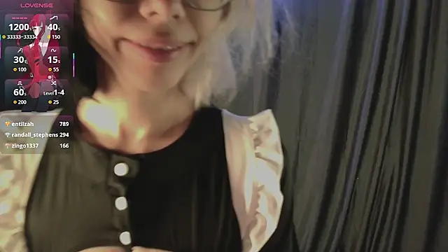 Layla Muur online show from 24, 4, 2026