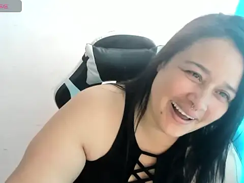 Atenea 19  online show from 7, 4, 2026