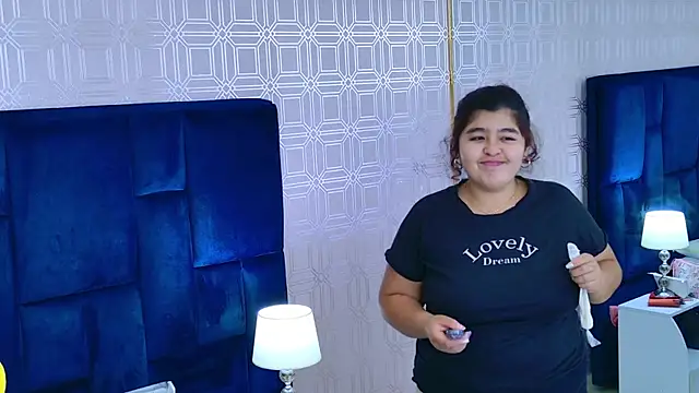 Dahlia Lee online show from 16, 4, 2026