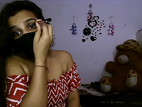 Snapshot of Ishika_baby_ chatting on 7, 5, 2026 Ishika baby online show from 7, 5, 2026