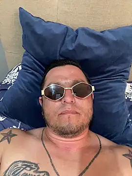HOTB0Y18 online show from 6, 5, 2026