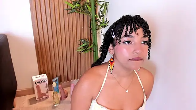 JazmyXXX online show from 16, 6, 2026