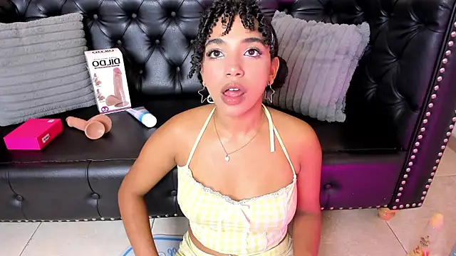 JazmyXXX online show from 30, 6, 2026