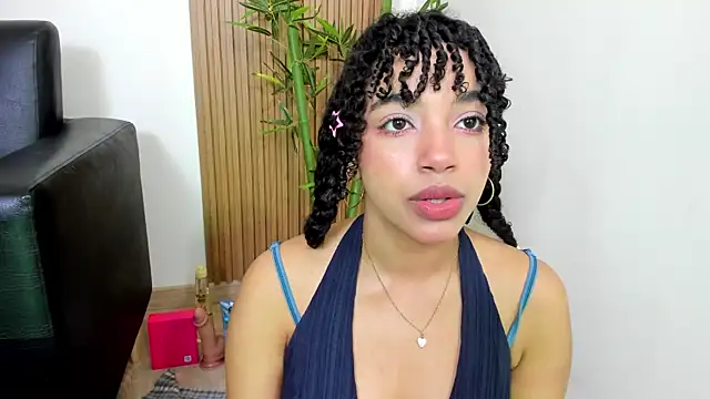 JazmyXXX online show from 25, 5, 2026