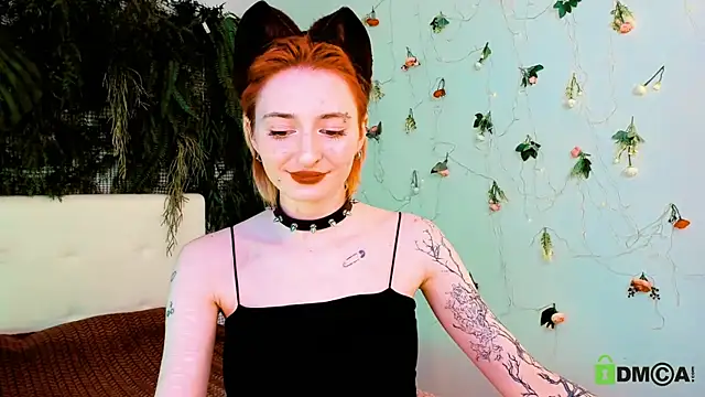 Kira  Cutie online show from 15, 5, 2026